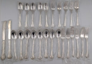 FB Rogers Silverplate Flatware 26 pc American Chippendale fork spoon knife NOS